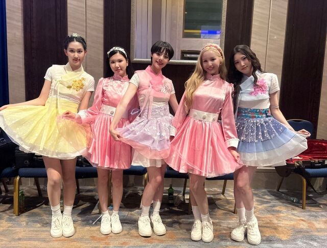 李大統領モンゴル訪問、国賓晩餐会で公演したガールズグループ「ナビレラ」とは?