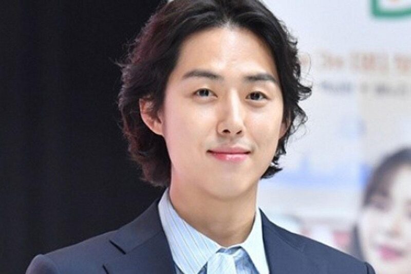 ペク・ソンヒョン、生活苦に悩まされ…「突然の沈黙」に広がる懸念