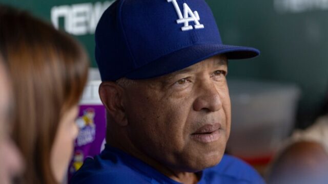ドジャース先発陣に再編の可能性　ロバーツ監督「オールスター期間に検討」、大谷翔平は後半戦から投球再開へ