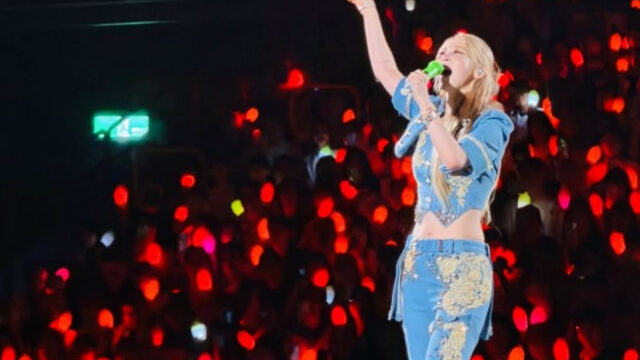MAMAMOOムンビョル、高雄公演の余韻に浸る…ビハインド写真でファンを魅了