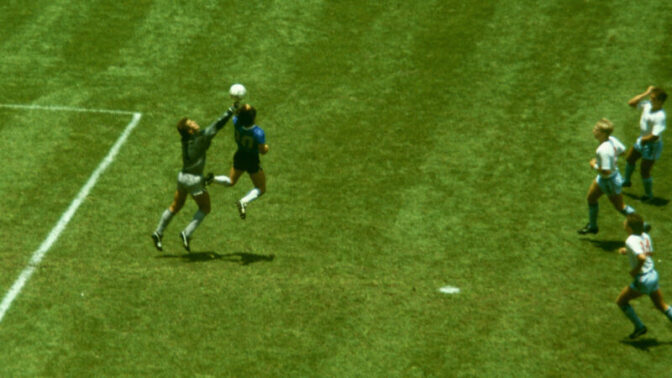 メッシ、キャリア初のイングランド戦へ。「神の手」から40年、今度は“サッカーの神”が歴史を刻むか