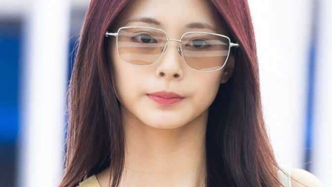 ツウィ、TWICE活動11年でJYPと決別か 所属事務所「具体的な内容は協議中」