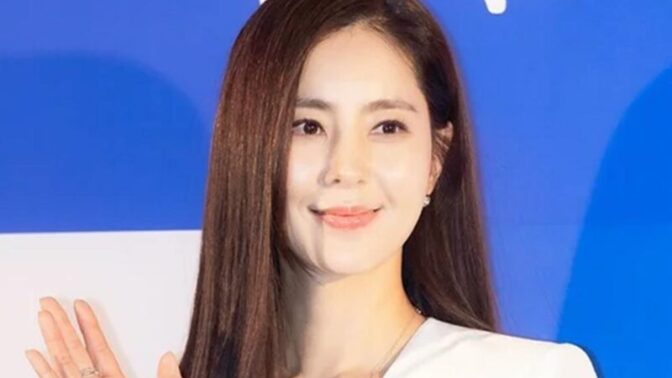 ハン・チェア、悲痛な報告…「韓国に帰れない」