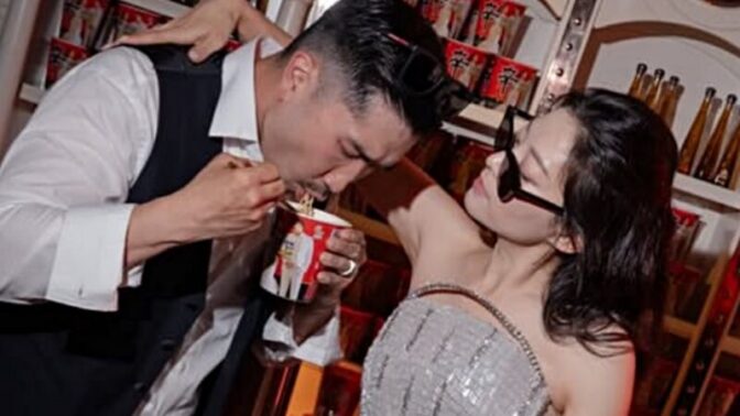 「医者の夫♥」アデン・ジョ、結婚式にカップラーメン登場…「みんな3回もおかわり」