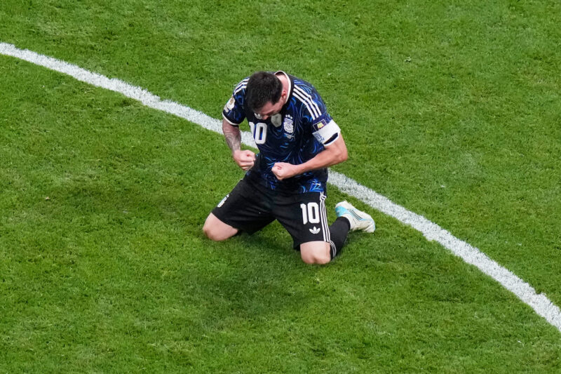 メッシが劇的弾＆2アシスト！アルゼンチン、イングランドに逆転勝利で決勝進出