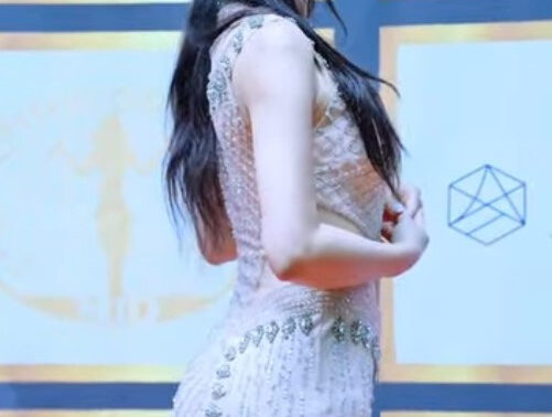 은지, 핑크 드레스 자태로 여신 강림…미스 인터콘티넨탈 서울 셀럽 참석