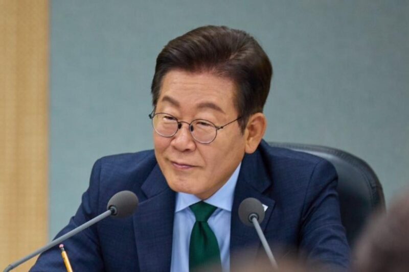 イ氏、規制に乗り出す…「強く注文」