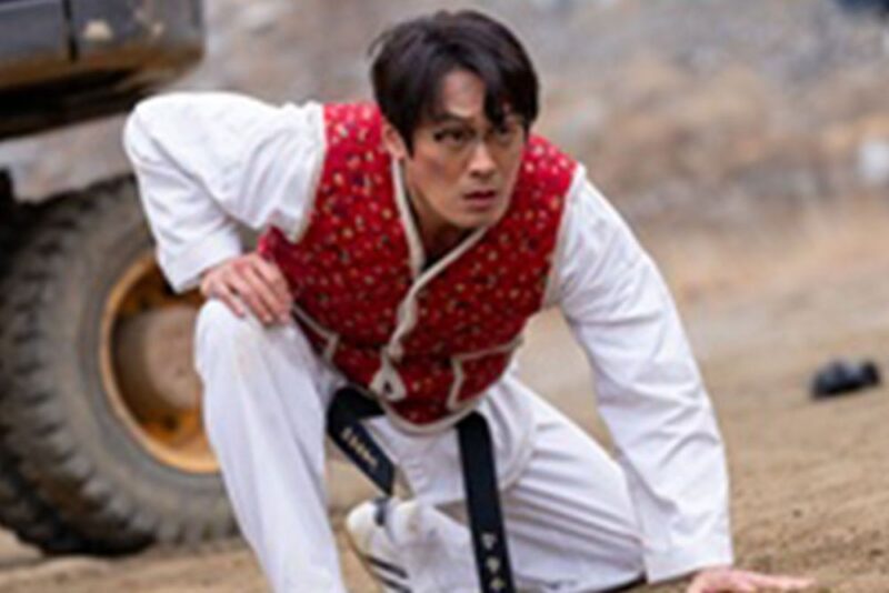 カメラが回ると豹変？目つきから変わった…制作陣が語る「キム部長」撮影現場