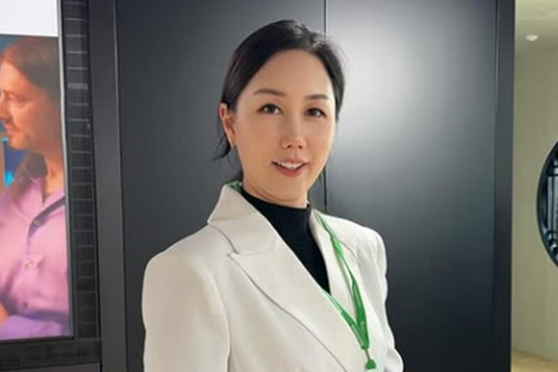 三つ子ママ・ファン・シニョン、出産5年で手術台へ…「なぜか何かが出てくる」