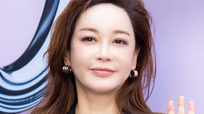 「歯科医♥」キム・ヘウン、60億ウォンのペントハウス公開…江南バザー開催で「オープンランが発生」
