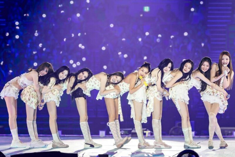 TWICE、11年の絆にファン涙…「解散しないで」悲痛な声相次ぐ