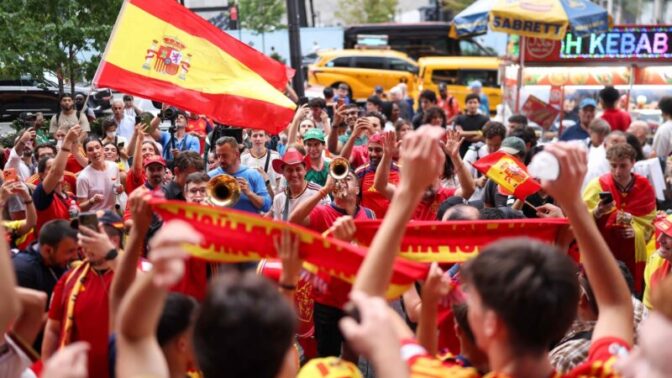 スペイン、急転直下の緊急事態…最終調整できず　アルゼンチンも45分遅れで練習開始