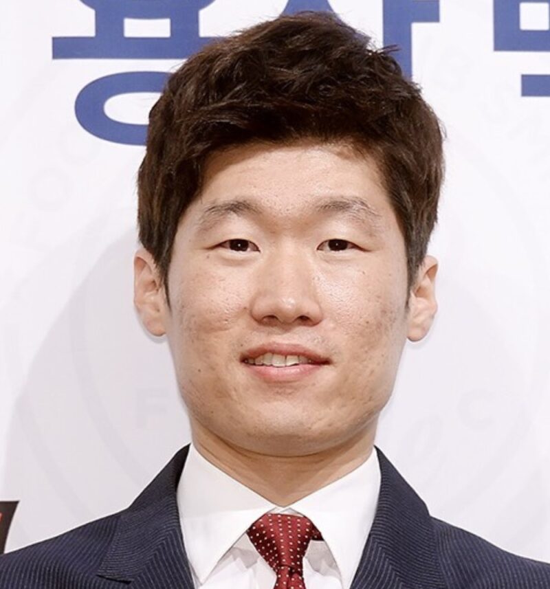 パク・チソン、『ユ・クイズ』に5年ぶり出演決定…ユ・ジェソクと再会