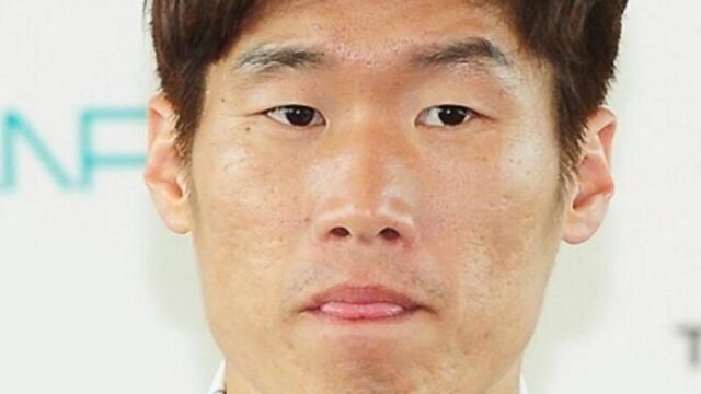 パク・チソン、5年ぶりにユ・ジェソクと再会…スペイン優勝的中＆K-サッカー革新委員会共同委員長就任