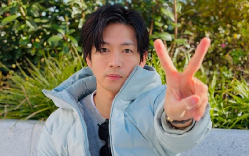 一般女性♥と結婚の有名俳優、結婚1年でパパに「優しさと笑顔あふれる家庭に」