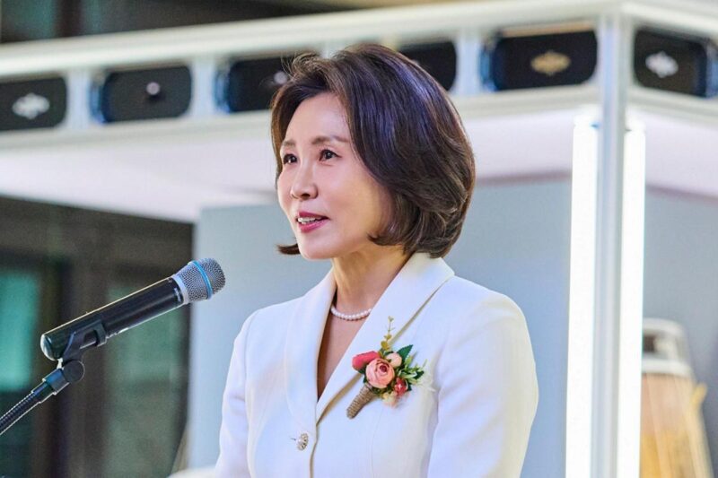 キム・ヘギョン氏「結婚してはいけなかった」発言が波紋、SNSで拡散中