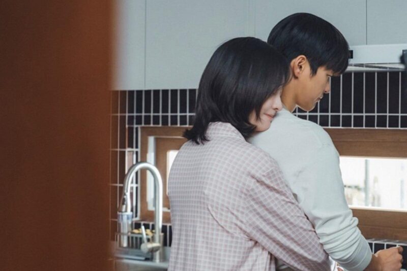 ソ・イングク＆パク・ジヒョン、まさかの同居現場をキャッチ…ファン騒然