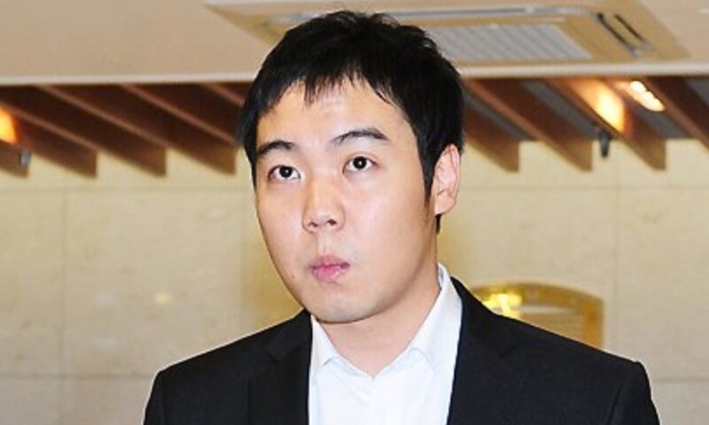 100億ウォン資産家説の芸人投資家ファン・ヒョンヒ、株式市場に警告「今は絶対に買うな、プロの主戦場だ」噂の真相も激白!