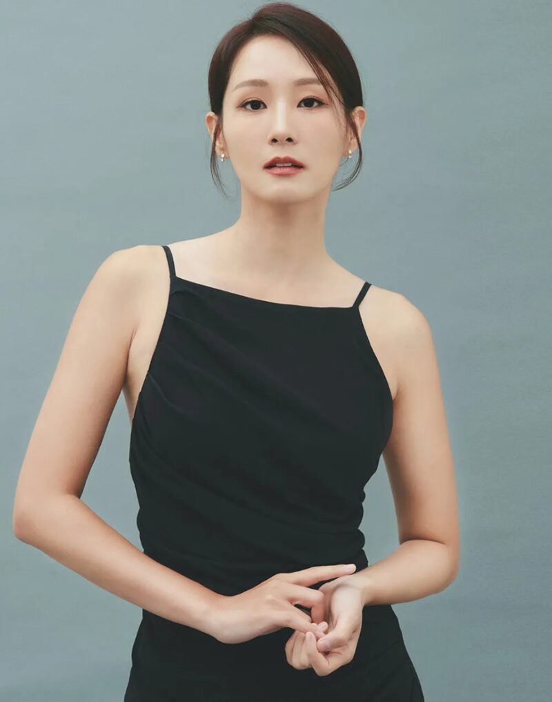 午前と午後でそれぞれ別の女性との熱愛が発覚した男性芸能人、芸能界騒然