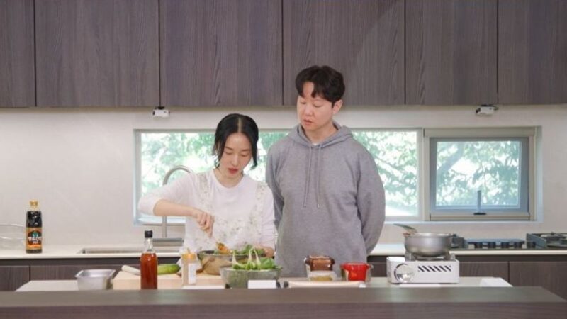 「医師の夫♥」イ・ジョンヒョン、ユルムビビンバに過去の思い出「亡き母の味」 (『편스토랑』)