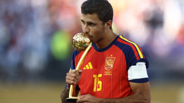 腕章は権力ではなく責任…W杯キャプテンたちが証明した「真のリーダーの品格」