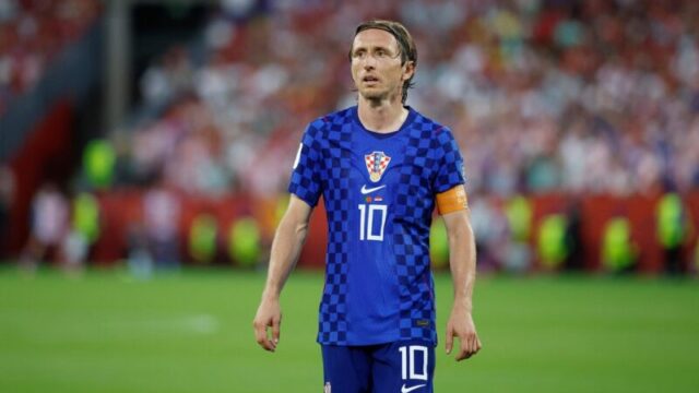 「復活への執念は凄まじい」ACミラン、モドリッチと1年契約延長を正式発表！アモリム新体制で「すべてを捧げる」