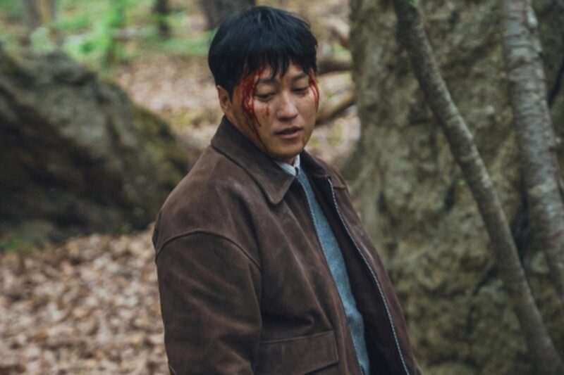 キム・デミョン、衝撃の「血まみれ」姿…写真拡散でファン騒然