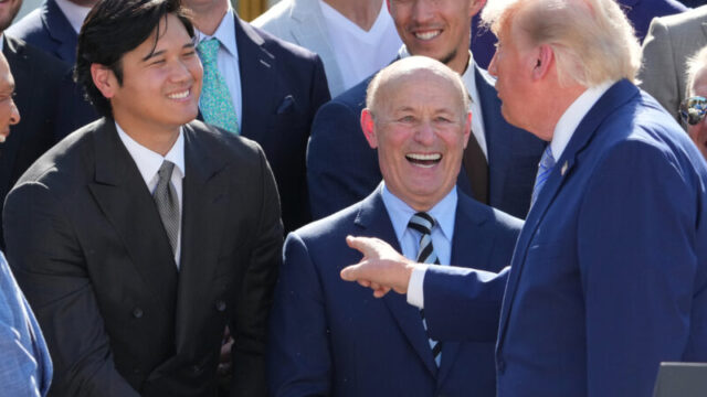 ドジャースが2年連続でホワイトハウス訪問！トランプ大統領が大谷翔平を「ベーブ・ルースの領域」と大絶賛、山本由伸との“究極の質問”も