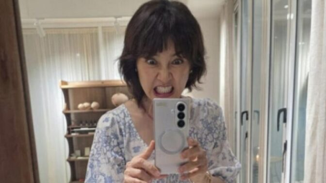 シン・エラ、大胆イメチェンに夫チャ・インピョがまさかの反応！？「チャッキーみたい」で夫婦の仲良しぶりが話題に