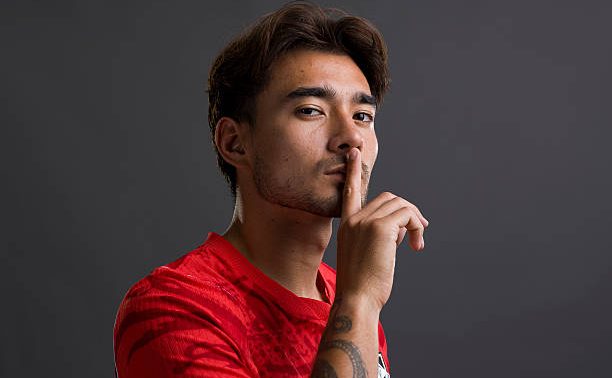 「試合にも出られず、家族にも会えない」W杯出場わずか45分のカストロプが苦悩を告白！韓国代表の宿舎環境に不満「外にも出られなかった」
