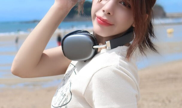 元ミス・イランのヘリン、海と夕日をバックに幻想的なグラビア公開…「どっちの雰囲気が好き？」