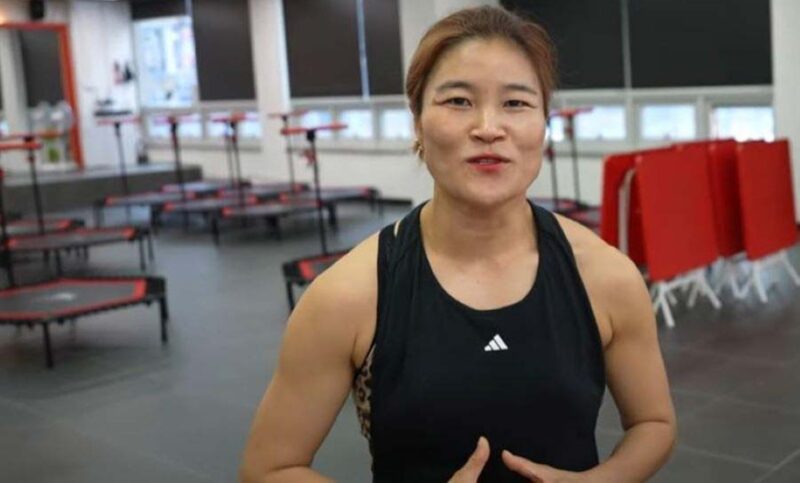 「死にに行ったドイツで運命の出会い」…人気女芸人キム・ヘソン、大富豪への劇的サクセスストーリー