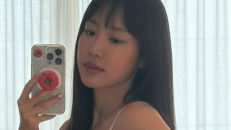 目元の整形を7回繰り返し…47歳で“歴代級の童顔清楚美女”になった女優