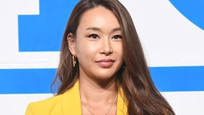 ペ・ユンジョン、壮絶な産後うつを告白「25kg増量で鏡も見られず、我が子を恨んだことも」