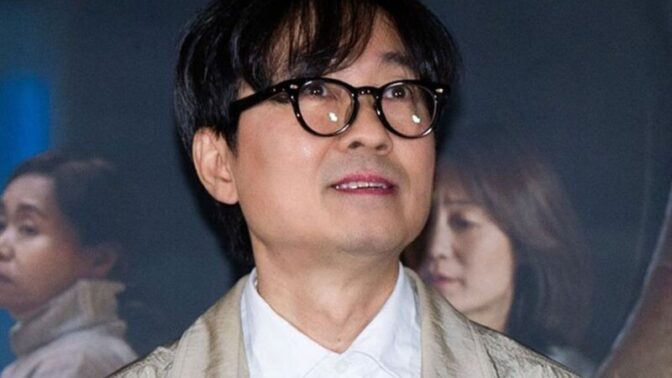 『冷蔵庫をお願い』チャン・ハンジュン監督、次回作1000万突破なら“J.Y. Parkの網ルック”で舞台挨拶！？前代未聞の公約を宣言