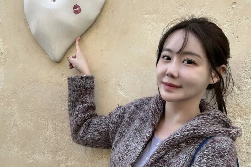 「悲しい知らせは伝えたくないけれど」…イ・ギョンギュの娘、愛犬6匹の悲報