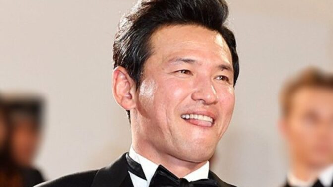 ファン・ジョンミン、不倫を主張するファンと泥沼の法廷闘争へ…「ストーカー」vs「無罪」互いに告訴の応酬