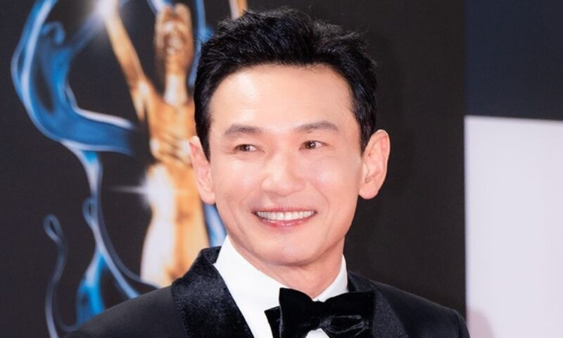 ファン・ジョンミン、不倫主張のファンと静かな泥仕合…「ストーカー」vs「無罪」で告訴合戦