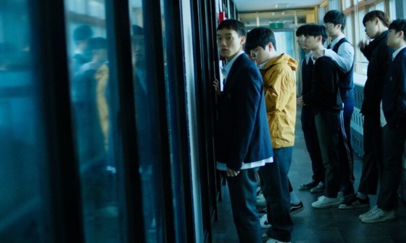 今年最大の問題作、スクリーンに登場！映画祭3冠の圧倒的実力→異常な没入感を誇る韓国映画