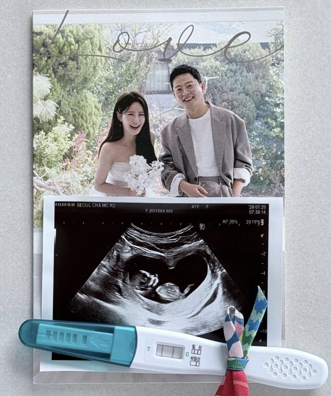 キム・ジミン&キム・ジュノ、妊娠をサプライズ発表