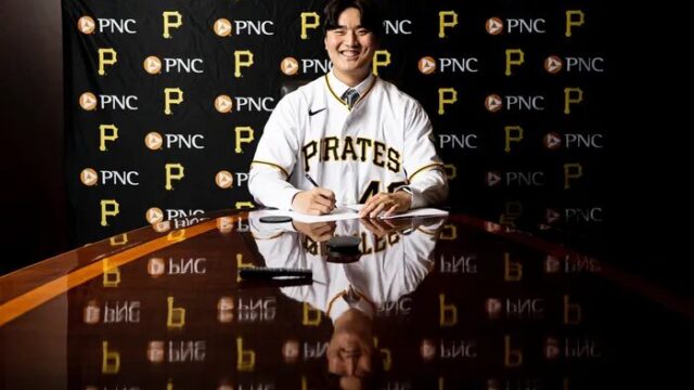 元超有望株シム・ジュンソクが再び戦力外に…22歳で直面した野球人生最大の岐路