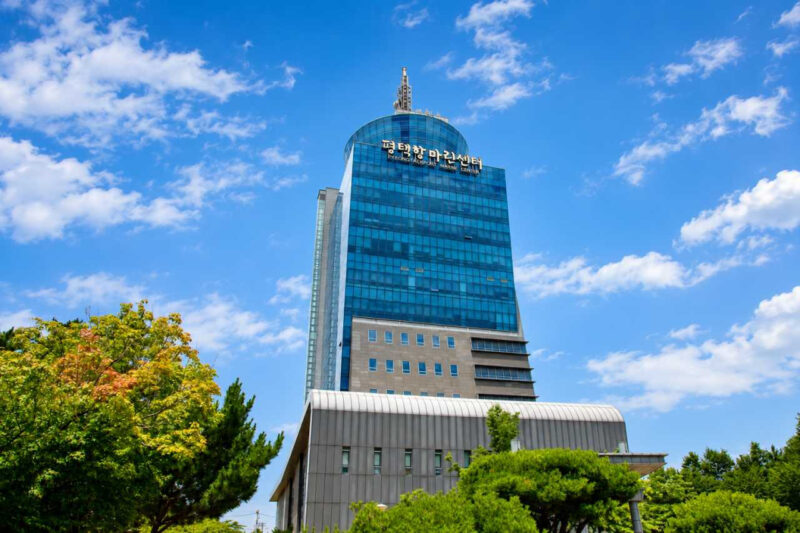 「まるで地中海！」日帰りで行ける韓国・京畿道の絶景ビーチが話題