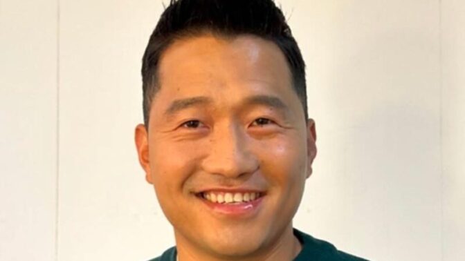 「10人以上が噛まれた」…カン・ヒョンウク、絶体絶命の危機に直面