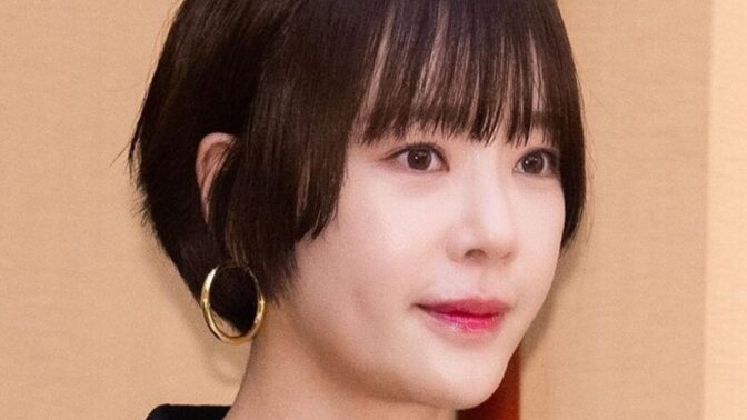 「離婚・横領騒動」ファン・ジョンウム、まさかの「慶事」をサプライズ発表