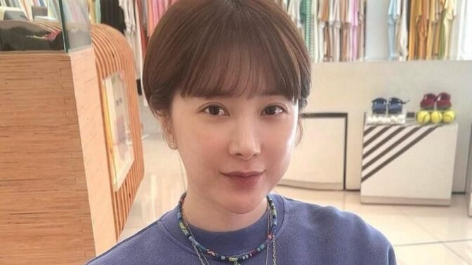 再婚を控えて…ソ・イニョン、大胆なイメチェンで「別人に」