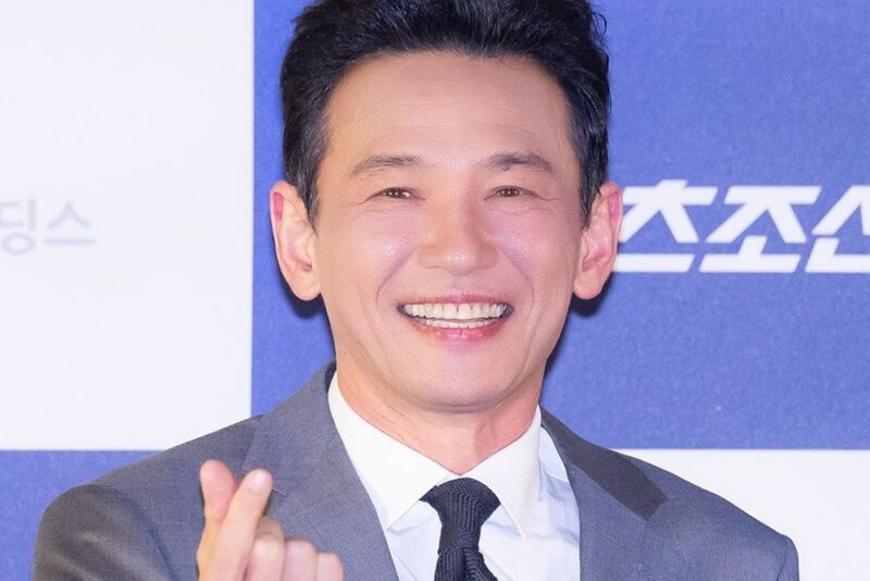 ファン・ジョンミンに飛び火した『アシュラ』騒動 私生活→婚外子→飲酒運転→麻薬と次々暴露