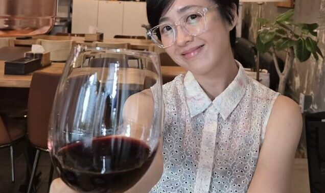 キム・ミンジョン、活動休止から一変！衝撃のショートヘア姿に驚きの声