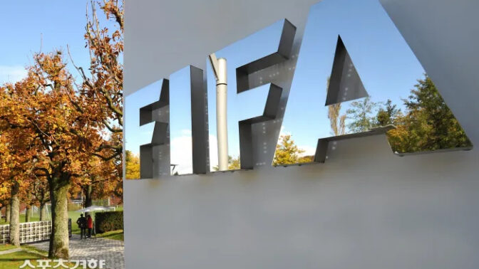 FIFA、民間への株式売却計画を白紙撤回　世界的な猛反発を受け「目標はサッカーの発展」