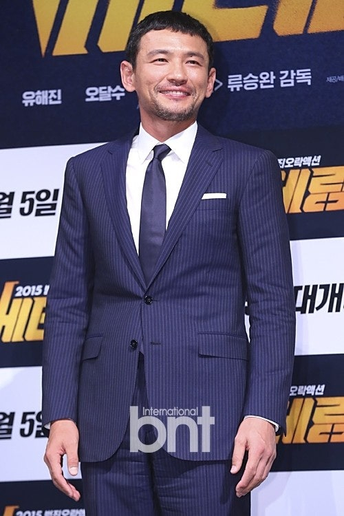 ファン・ジョンミン側、無実の主張に「強硬対応」を宣言