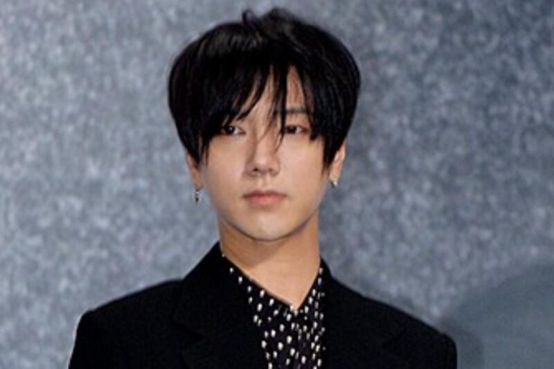 SUPER JUNIORイェソン、サプライズ発表…「10月に何かが」